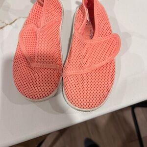 Cat & Jack Coral Mesh Water Shoes